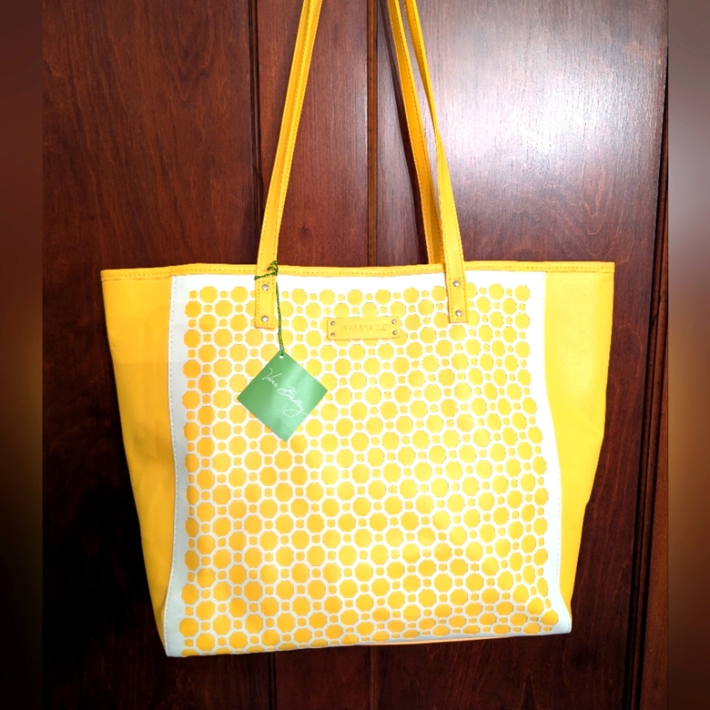Vera Bradley Laser-Cut tote Yellow/White Geo (style no. 14643-276) NEW with tags